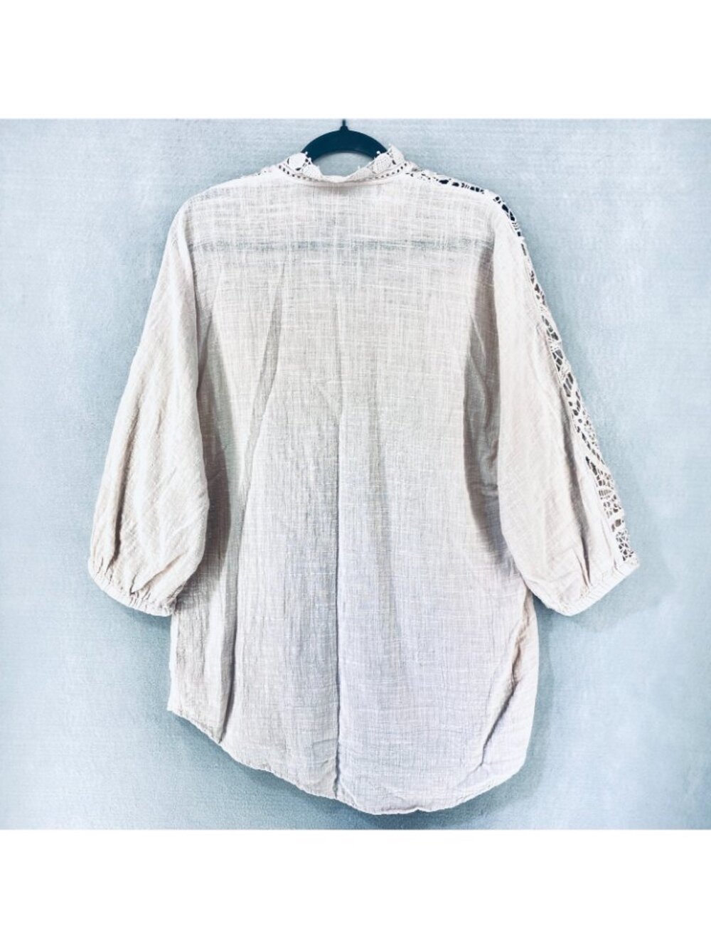 XCVI Top Womens M Blush Cotton Chambray Blouse Crochet Sleeve Boho Granola - Picture 9 of 14
